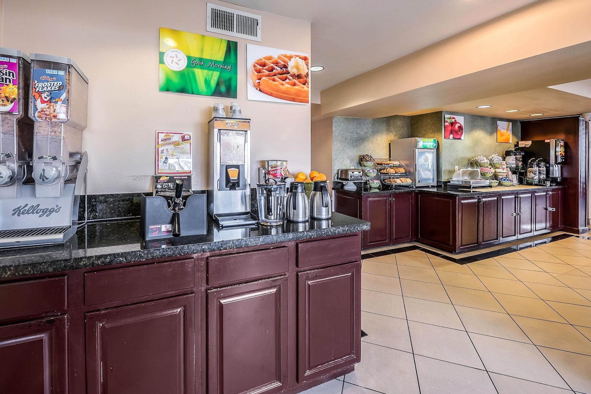 Quality Inn & Suites Reno Airport 외부 사진